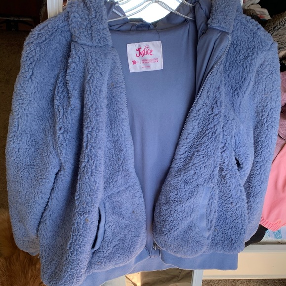 Faux Fur Jacket - Picture 4 of 5